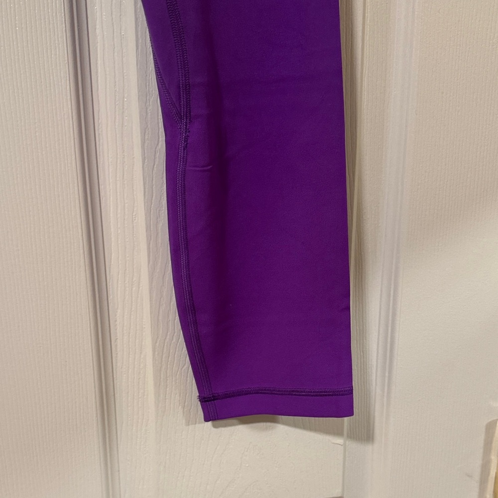 Lululemon Women’s Align High Rise Crop 23” Leggings - Purple Size 8 - Picture 5 of 9